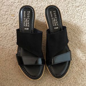 8.5 Tuscany Easy Street Black Sandals